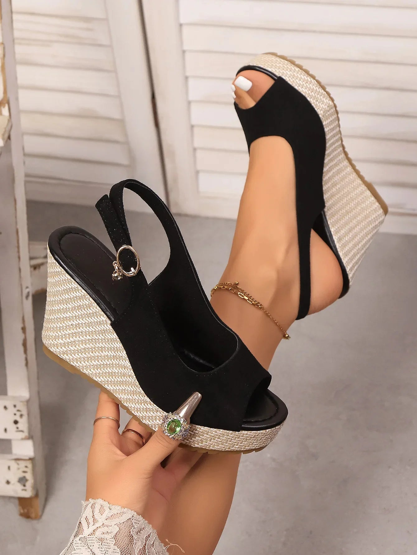 Stilvolle Edle Sandalen mit Plateau für Damen | Audrey -1