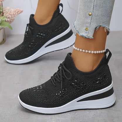 Supportive everyday sneakers for women | Brielle