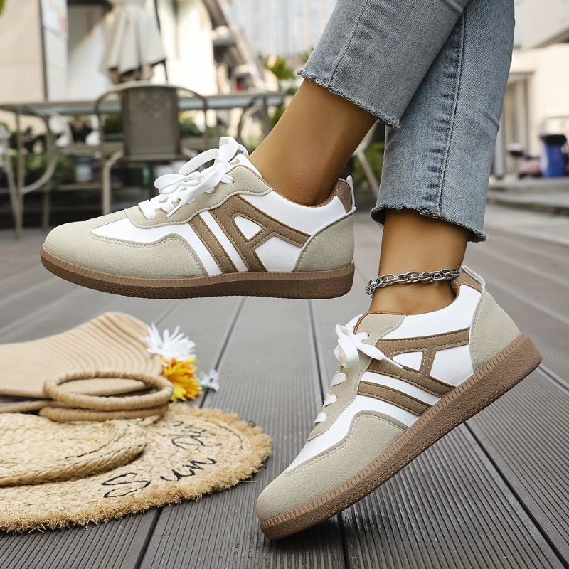 Moderner Feiner Sneaker mit urbanem Look für Damen | Lorena -3