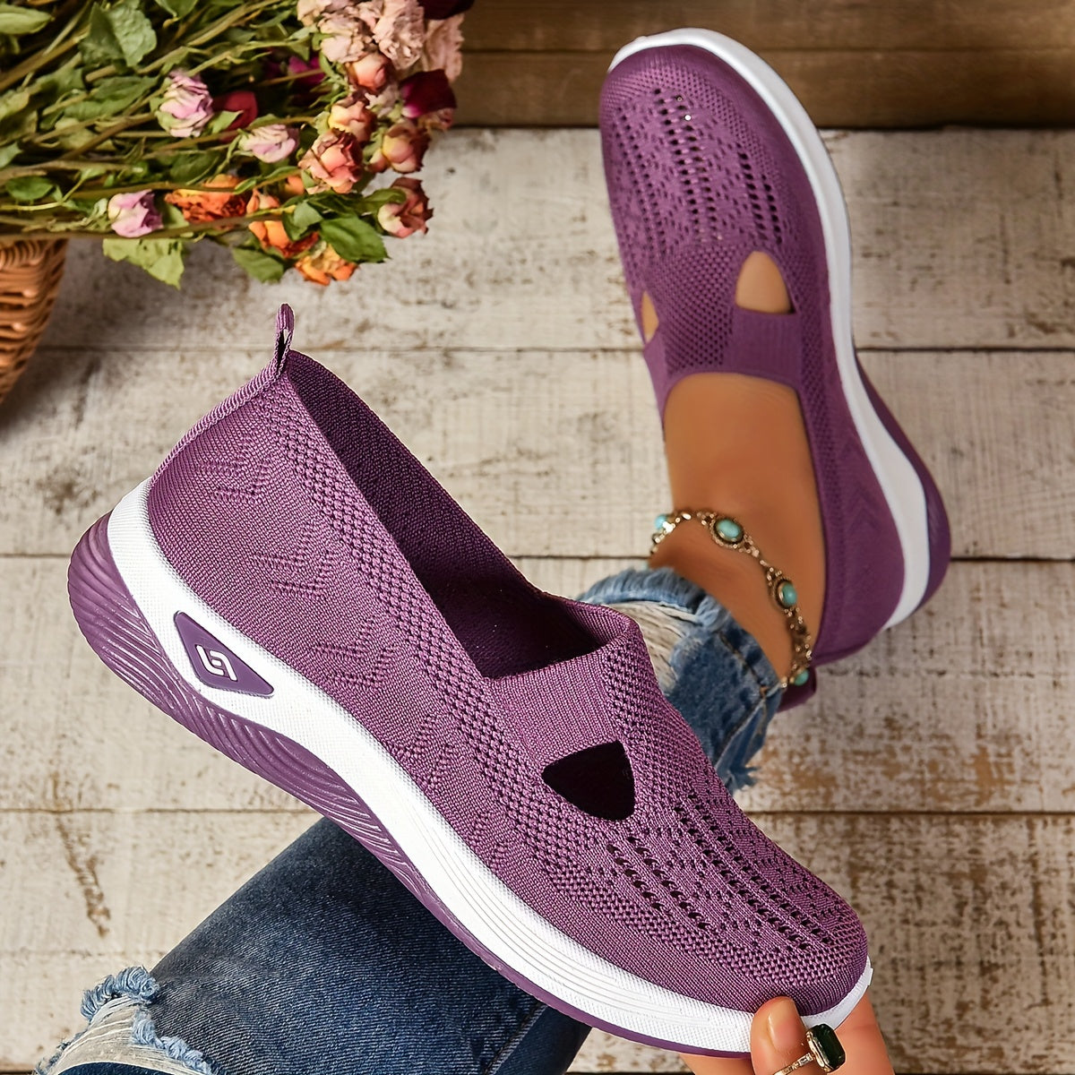 Comfortable slip-on shoes for women | Carys
