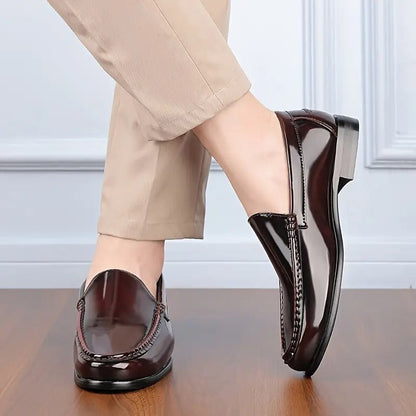 Eleganter Feiner Loafer mit eleganter Linienführung für Herren | Versátiles -2