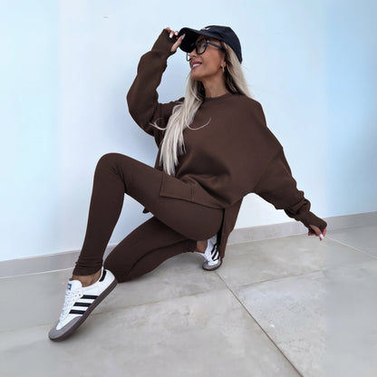 Lässiges Sweatshirt- und Hosen-Set mit langen Ärmeln für Damen | Mirella