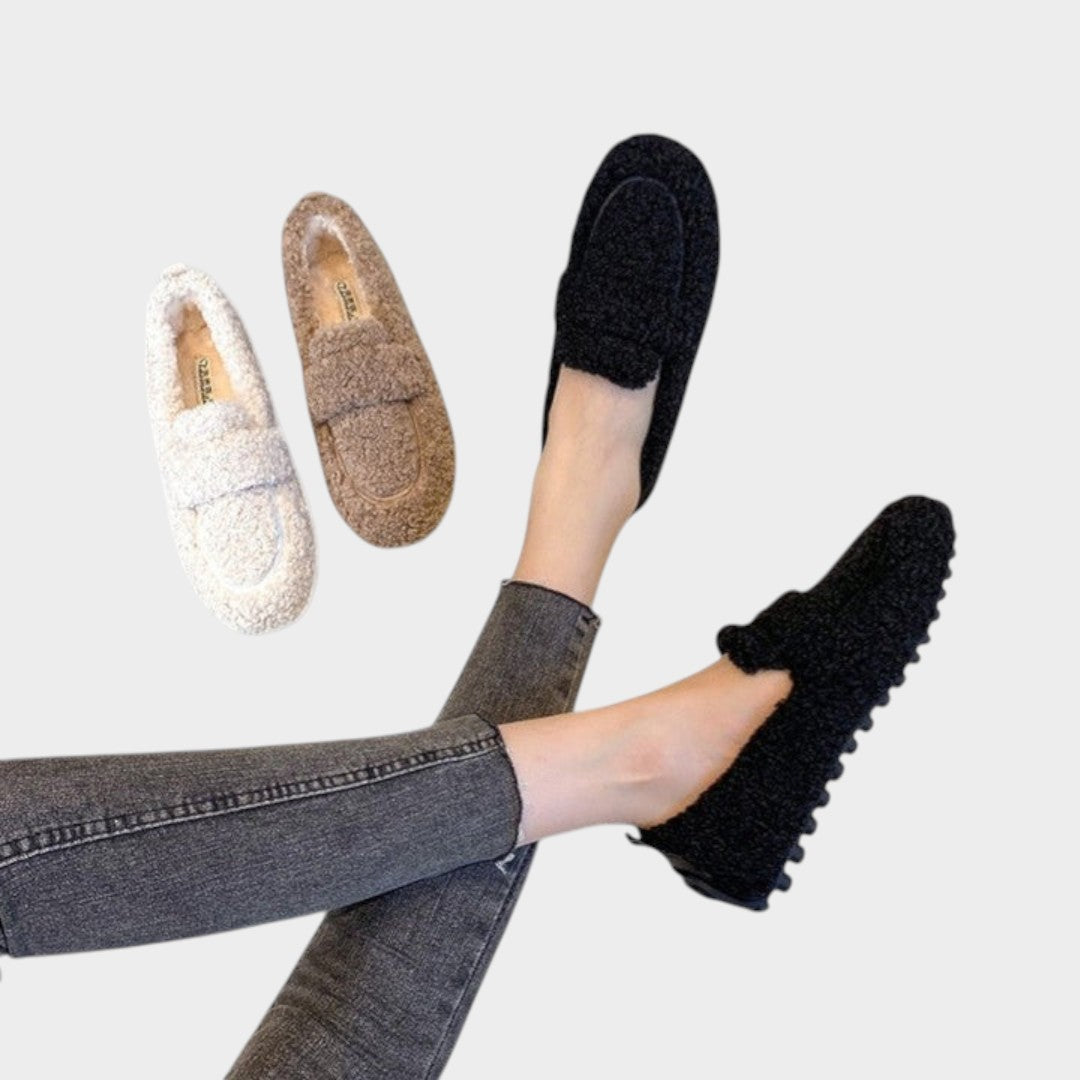 Klassischer Hochwertiger Sneaker mit rutschfester Sohle für Damen | Solenne -4