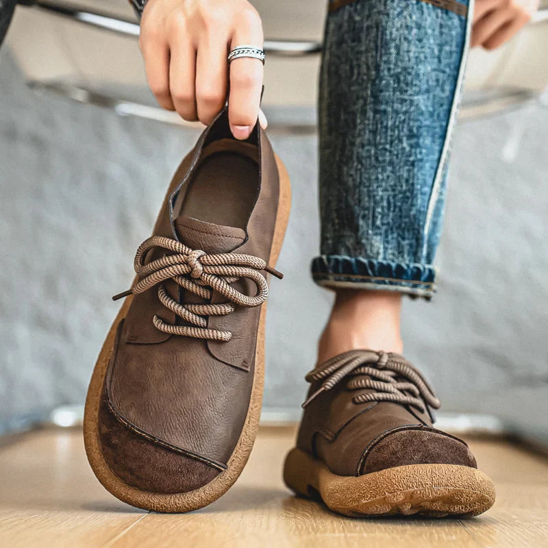 Klassische Schnürschuhe mit strukturierter Sohle für Herren | Grevion