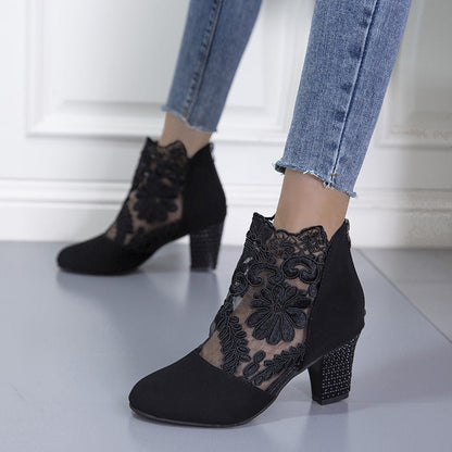 Moderne Hochwertige Absatzschuhe mit Blumenmuster für Damen | Sofisticados -9