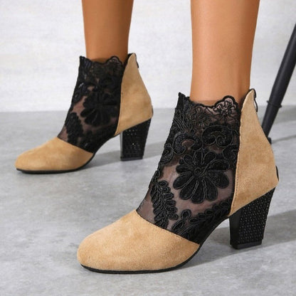 Moderne Hochwertige Absatzschuhe mit Blumenmuster für Damen | Sofisticados -11