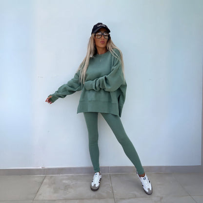 Lässiges Sweatshirt- und Hosen-Set mit langen Ärmeln für Damen | Mirella