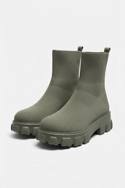 Damen-Plateau-Stiefeletten mit runder Spitze | Velmira