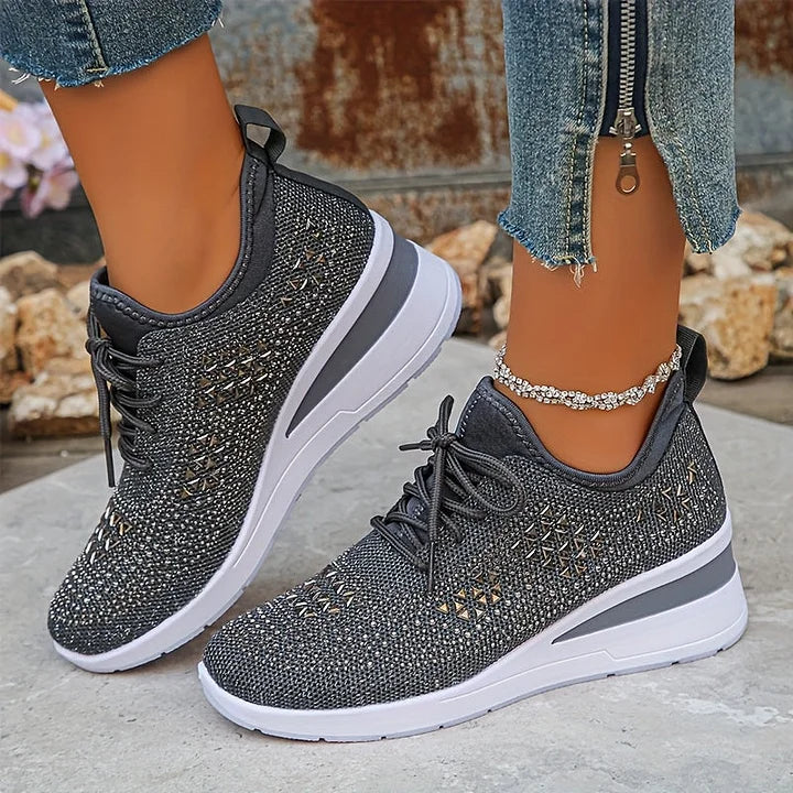 Supportive everyday sneakers for women | Bellara