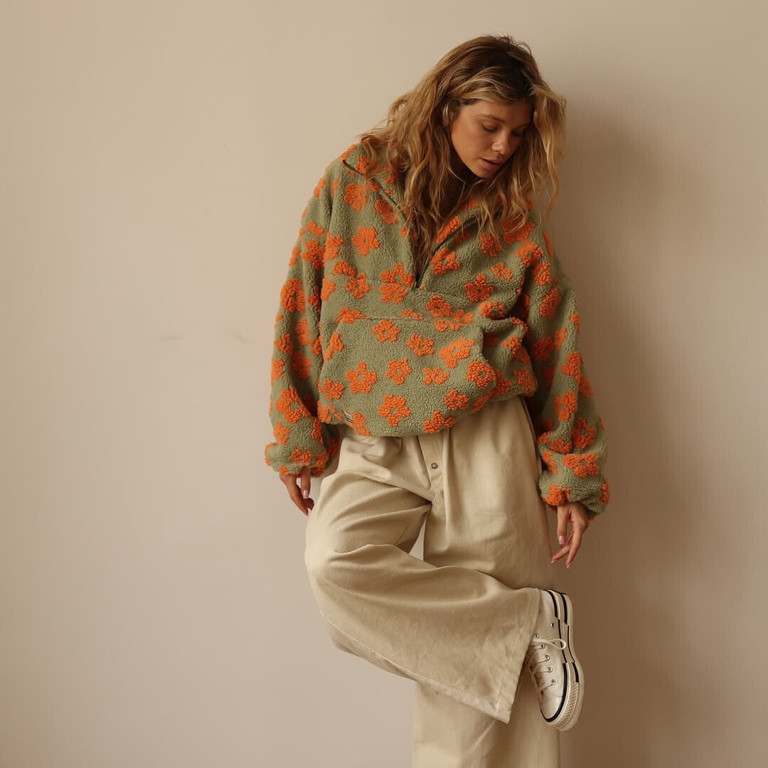 Classic Refined Sweater with Print for Women | Daisy