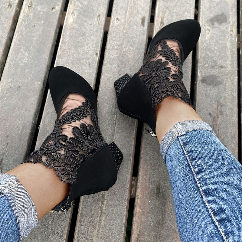 Moderne Hochwertige Absatzschuhe mit Blumenmuster für Damen | Sofisticados -3